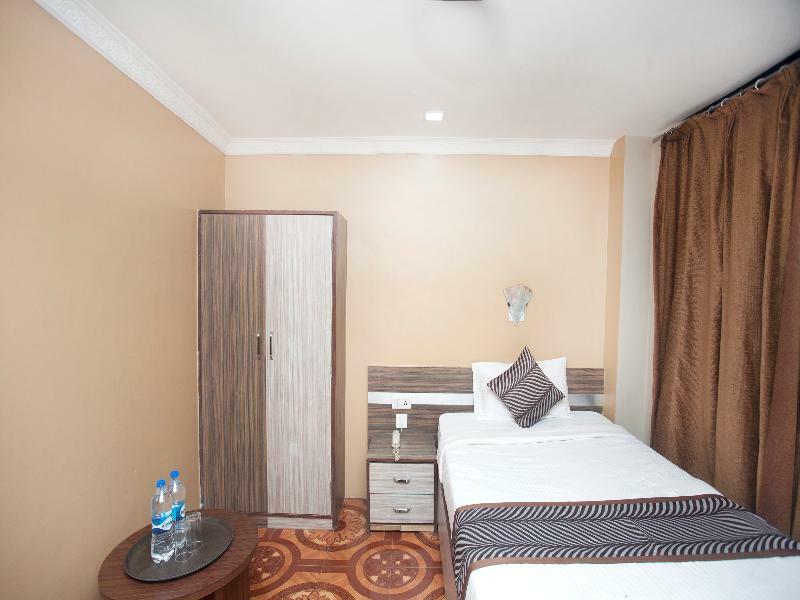 Oyo 343 Pop Life Hotel Kohalpur Exterior foto